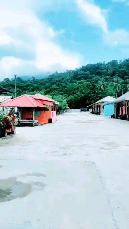 Instagram post from zar_permai_motel_dan_homestay. This post is in position 18.