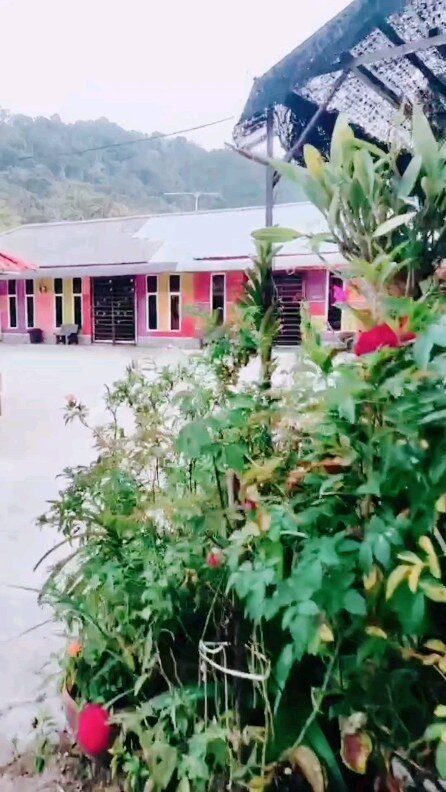 Instagram post from zar_permai_motel_dan_homestay. This post is in position 18.